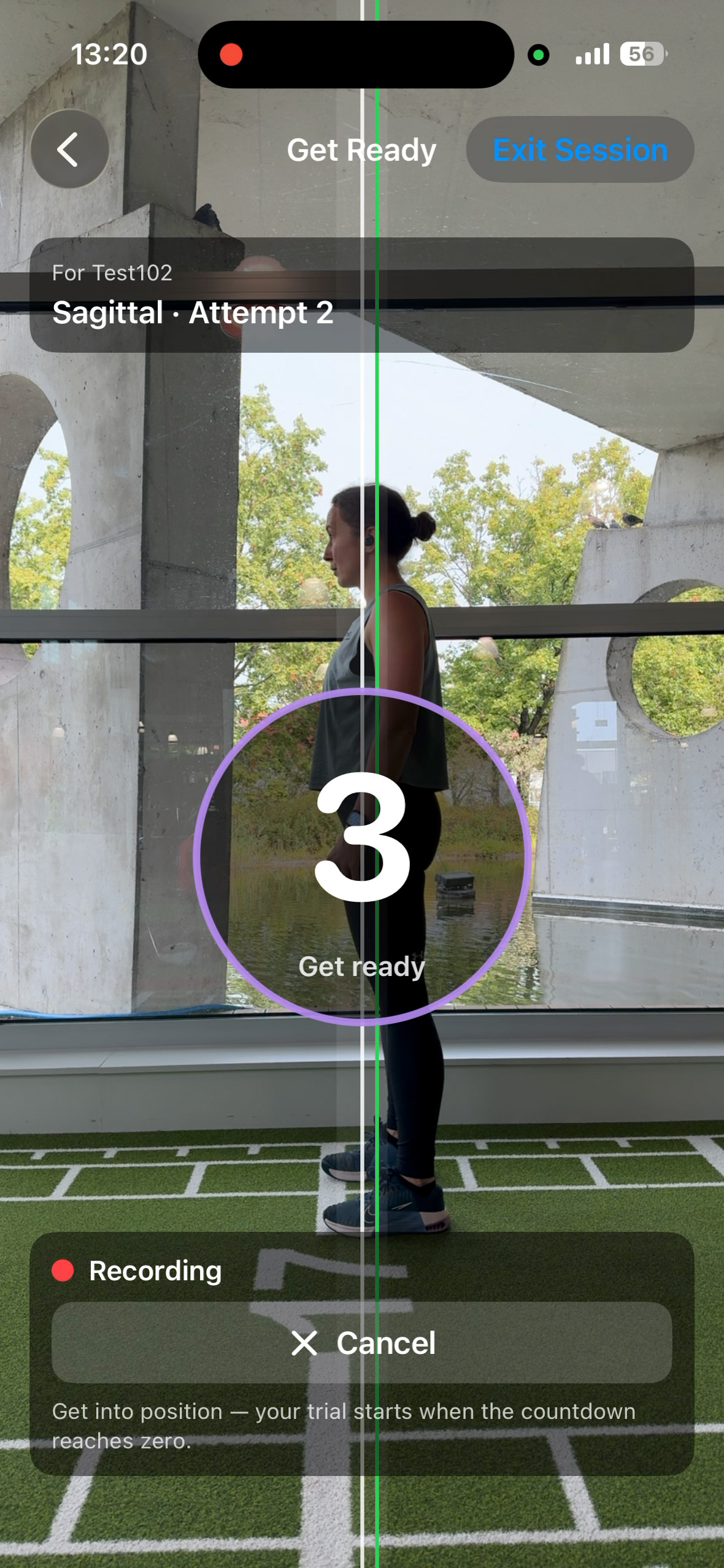 Development Glance camera screen showing a countdown after the participant has moved into the accepted recording position.
